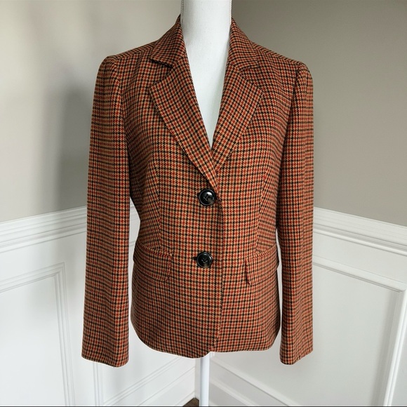 Talbots Houndstooth Women's Blazer With Peplum Detail in the back Size 8 - Picture 1 of 8